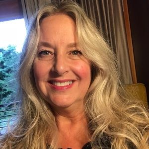 Meet your Posher, Cathy